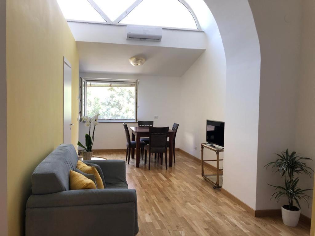 William Apt Sorrent Exterior foto