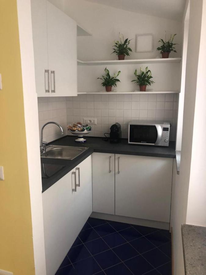 William Apt Sorrent Exterior foto